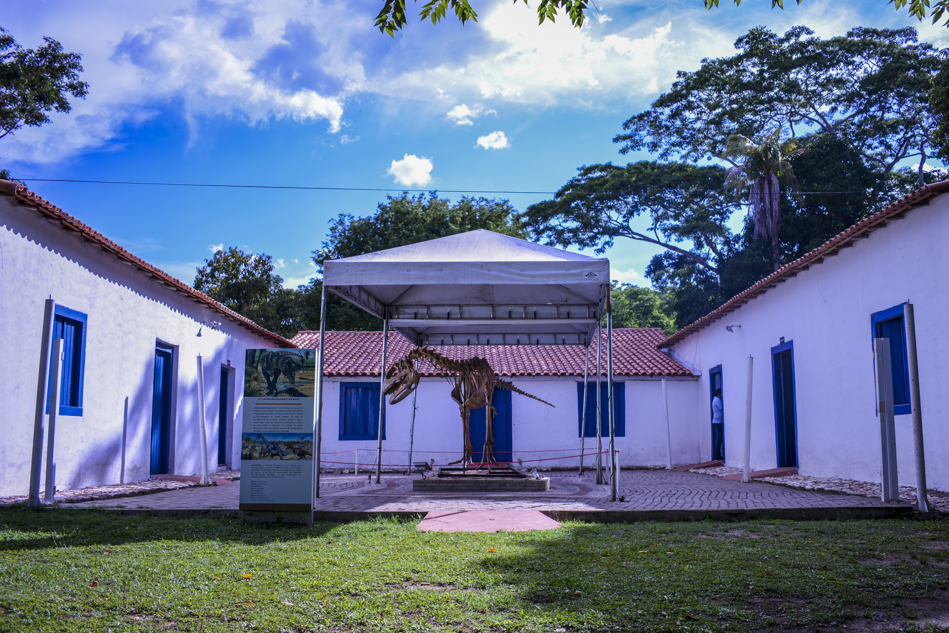 Secom/MT